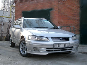 1997 Toyota Camry Gracia Wagon