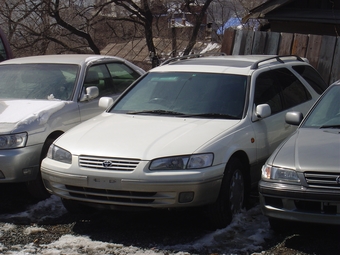 1997 Toyota Camry Gracia Wagon