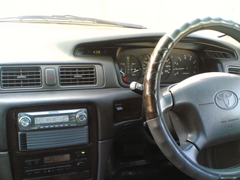 1997 Toyota Camry Gracia Wagon specs