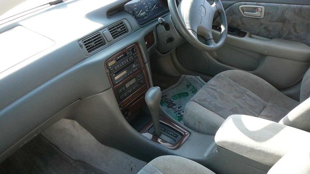 1997 Toyota Camry Gracia Wagon