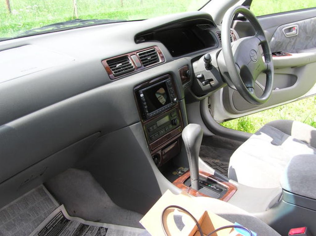 1997 Toyota Camry Gracia Wagon