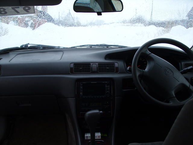 1997 Toyota Camry Gracia Wagon