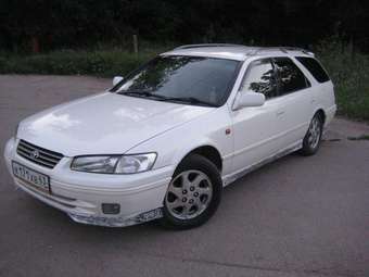 1997 Toyota Camry Gracia Wagon