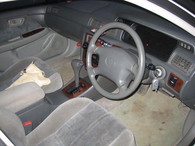 1997 Toyota Camry Gracia Wagon