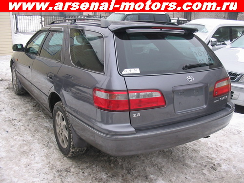 1997 Toyota Camry Gracia Wagon Photos