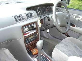 1997 Toyota Camry Gracia Wagon Pictures