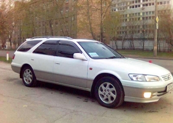 1998 Toyota Camry Gracia Wagon