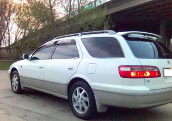 1998 Toyota Camry Gracia Wagon