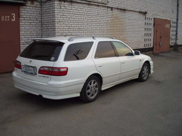 1998 Toyota Camry Gracia Wagon