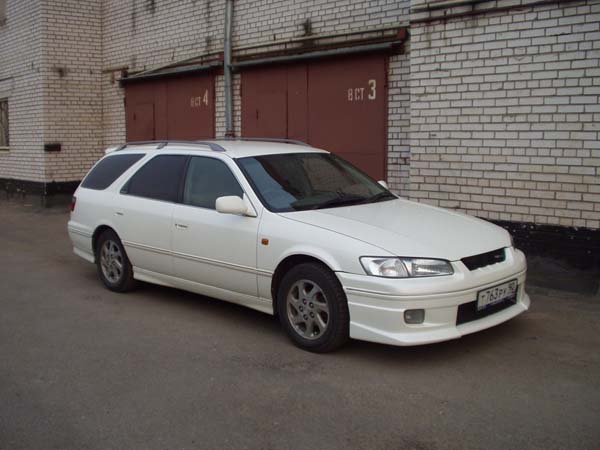 1998 Toyota Camry Gracia Wagon
