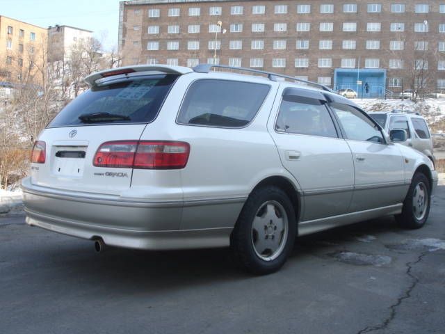 1998 Toyota Camry Gracia Wagon