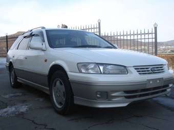 Toyota Camry Gracia Wagon