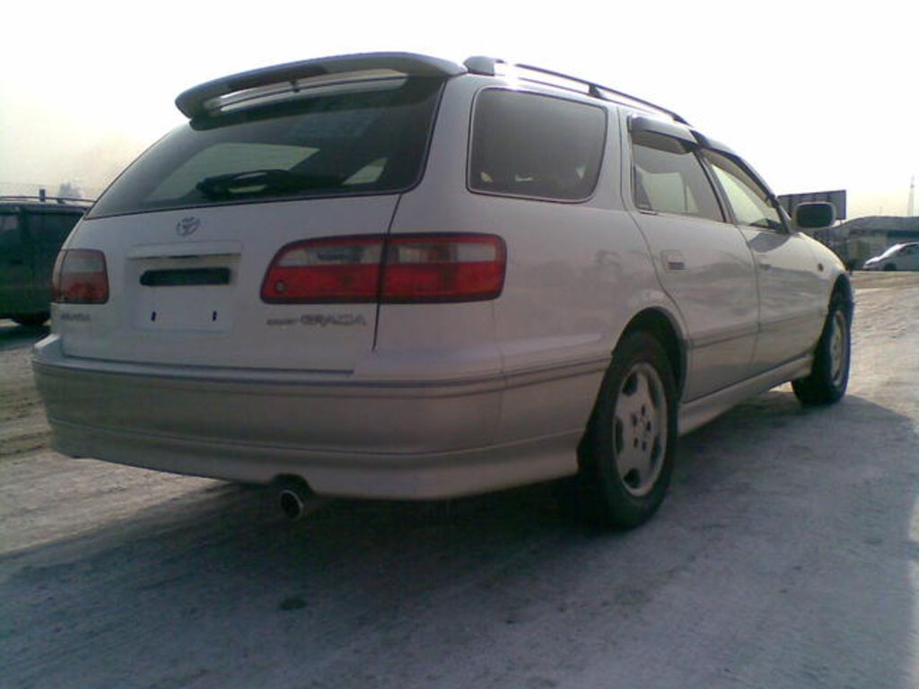 1998 Toyota Camry Gracia Wagon