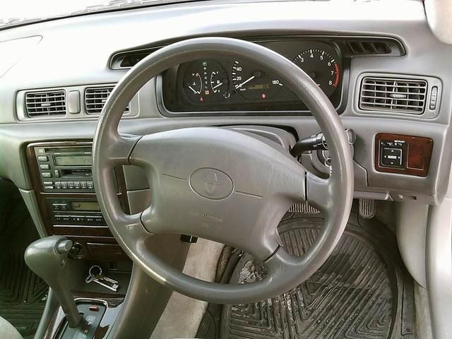 1998 Toyota Camry Gracia Wagon