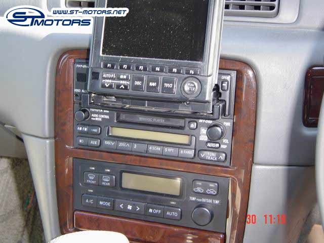 1998 Toyota Camry Gracia Wagon Pictures
