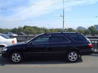 1999 Toyota Camry Gracia Wagon