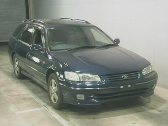 1999 Toyota Camry Gracia Wagon