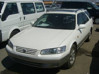 1999 Toyota Camry Gracia Wagon