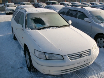 1999 Toyota Camry Gracia Wagon