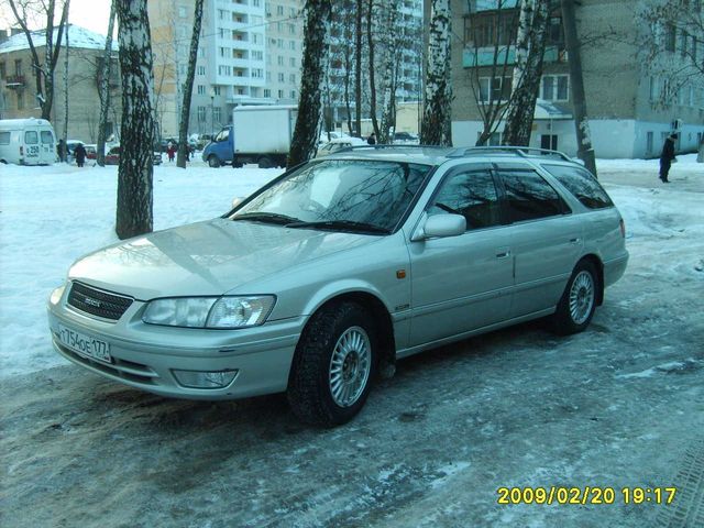 2001 Toyota Camry Gracia Wagon