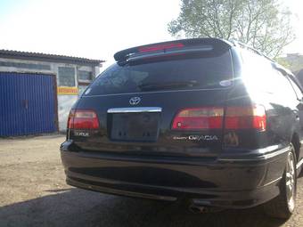 2002 Toyota Camry Gracia Wagon Pictures