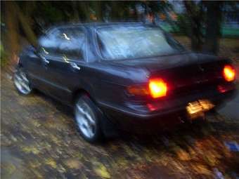 1989 Carina