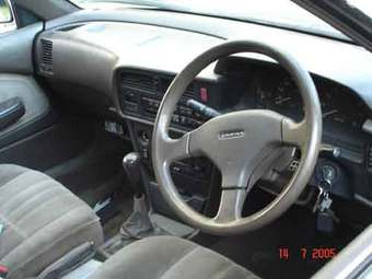 1989 Toyota Carina Pictures