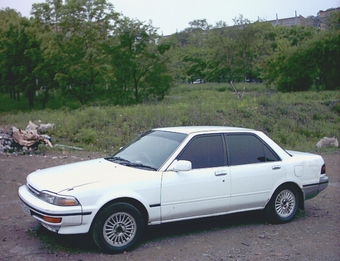 1990 Toyota Carina