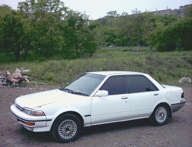1990 Toyota Carina