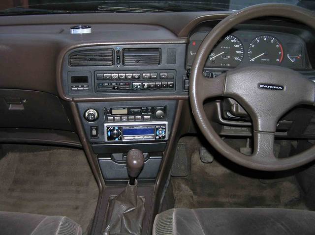 1990 Toyota Carina