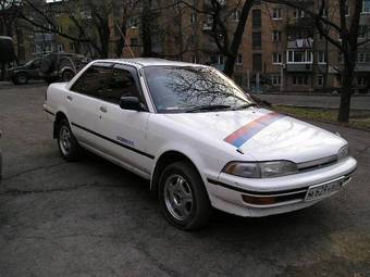 1990 Toyota Carina