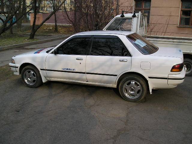 1990 Toyota Carina