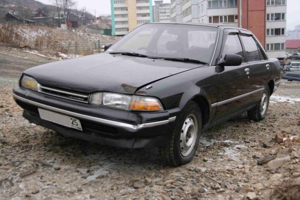 1990 Toyota Carina