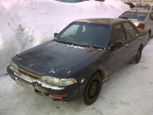 1990 Toyota Carina