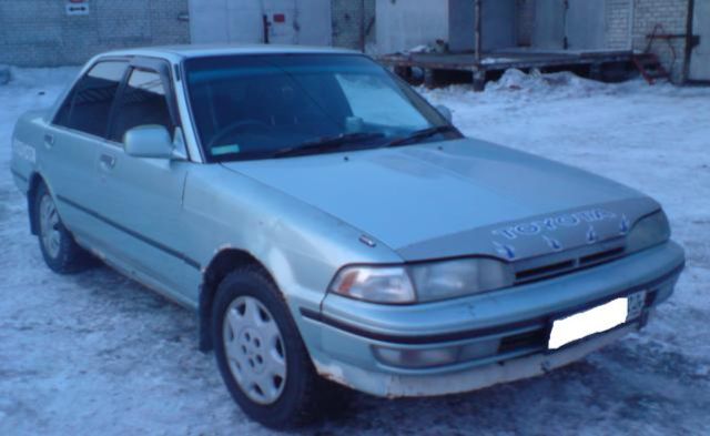 1990 Toyota Carina