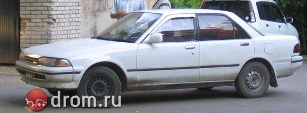 1990 Toyota Carina