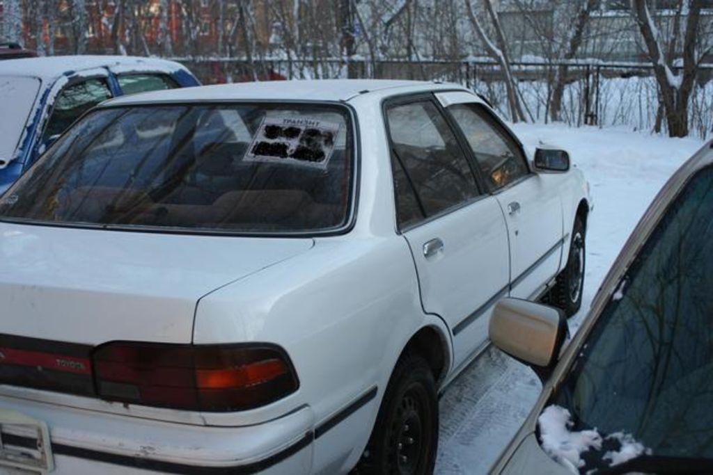 1990 Toyota Carina