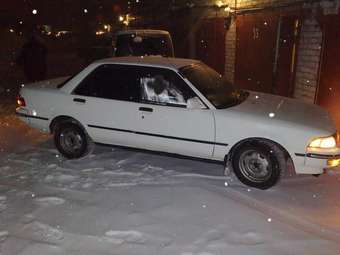 1992 Carina