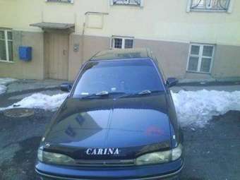 1992 Carina
