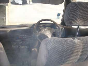 1992 Carina