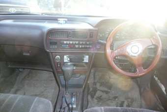 1992 Carina