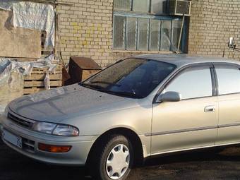 1993 Carina