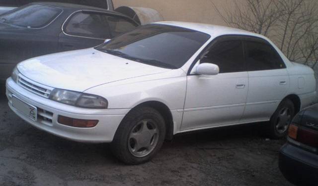 1993 Toyota Carina