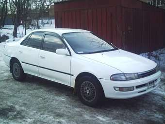 1993 Carina