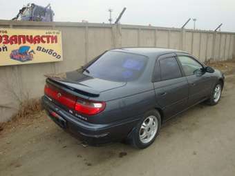 1993 Carina