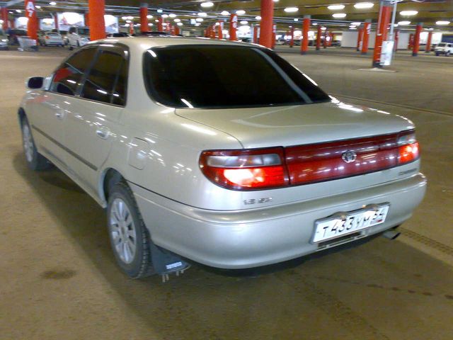 1993 Toyota Carina