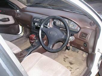 1993 Toyota Carina Photos