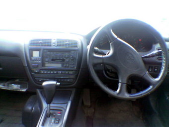 1993 Toyota Carina Photos