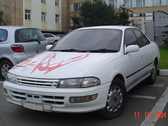 1993 Toyota Carina Photos
