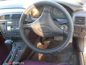 1993 Toyota Carina Pictures